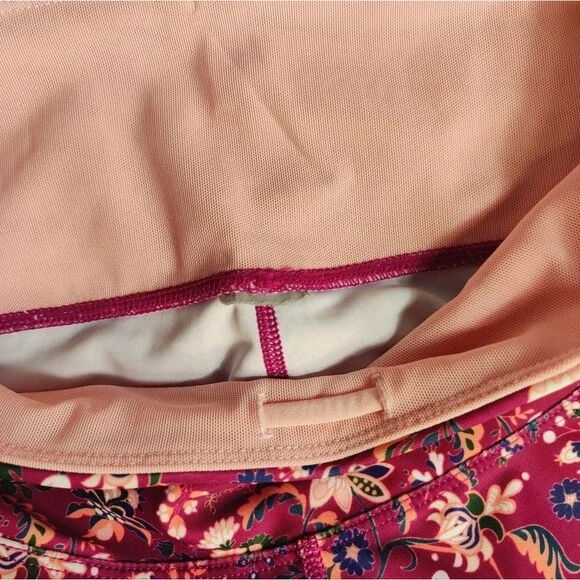 Lorna Jane Persia Core 7/8 Floral Pink Red Capri Crop Tight Leggings SM - Picture 4 of 9